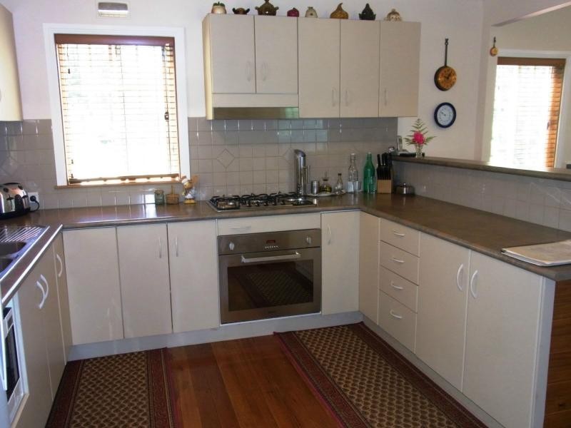 100 West Street, Eden NSW 2551