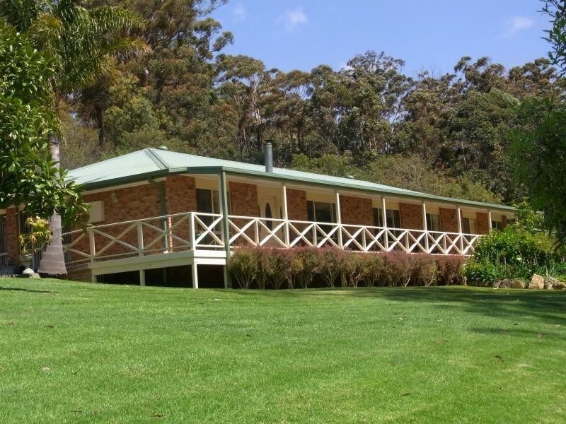 22 Hopkins Street, Eden NSW 2551