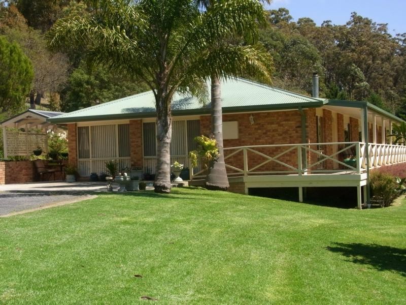 22 Hopkins Street, Eden NSW 2551