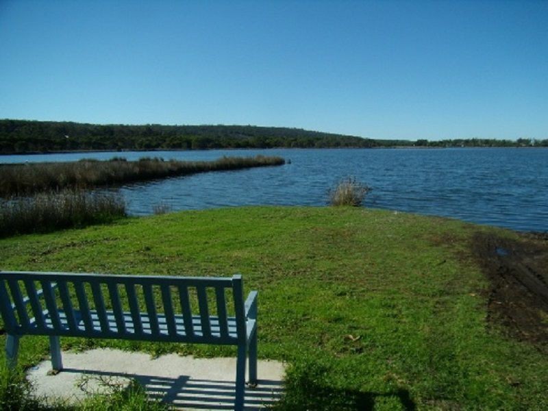 23 Lakeside Drive, Eden NSW 2551