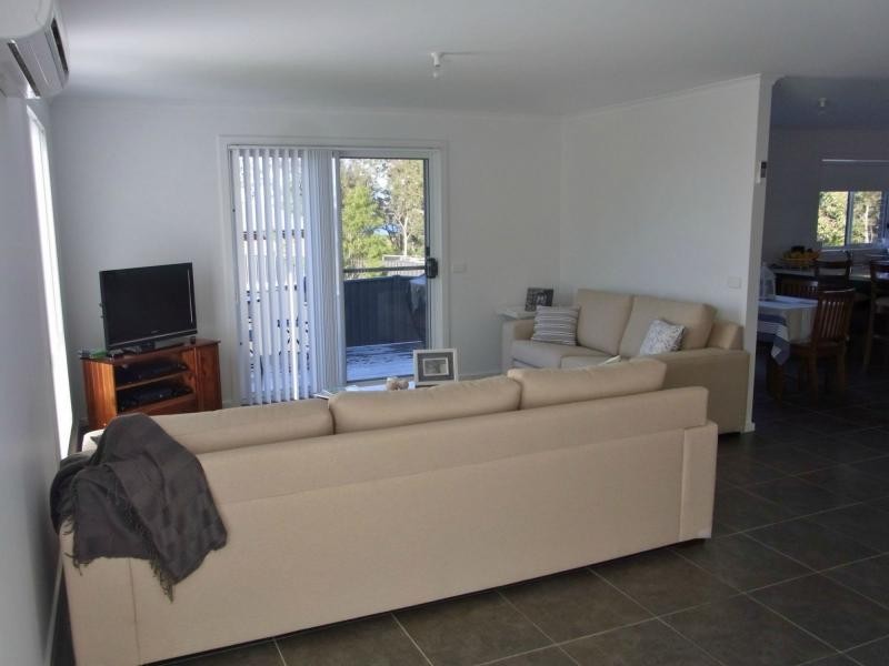 13 Kingfisher Circuit, Eden NSW 2551