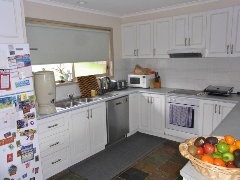 28 North View Drive, South Pambula NSW 2549