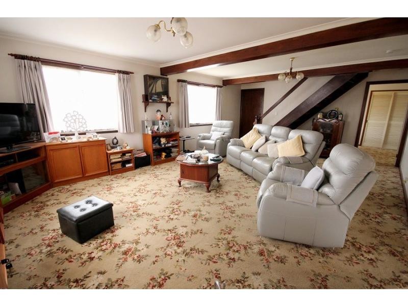 11 West Street, Eden NSW 2551