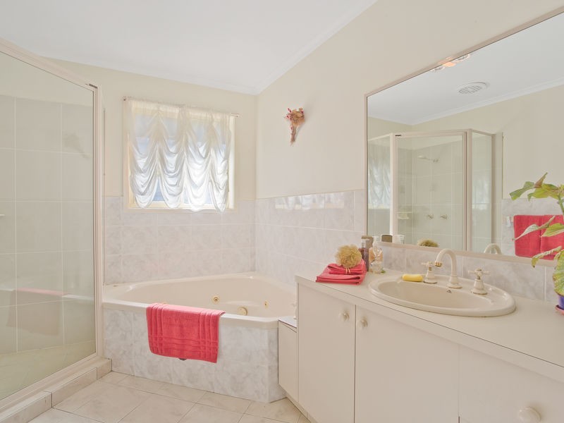 16A Andrea Street, Eden NSW 2551