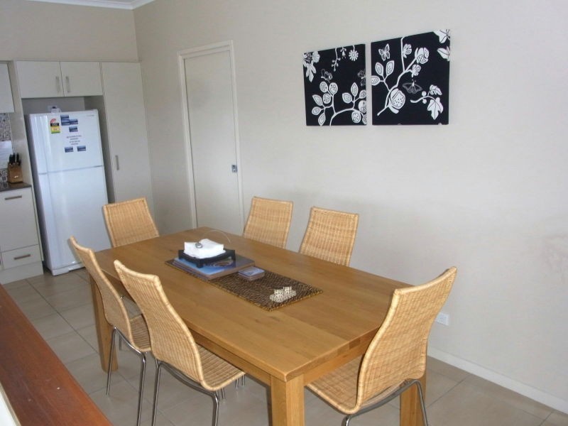 Unit 3/2 Lake Street, Eden NSW 2551