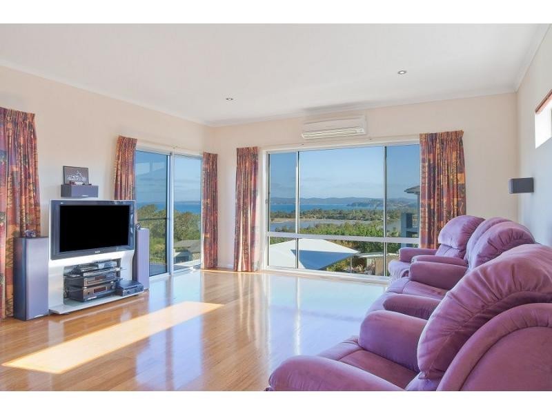 17 Albacore Street, Eden NSW 2551