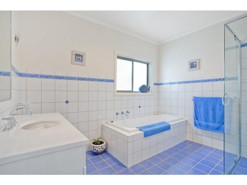 17 Albacore Street, Eden NSW 2551