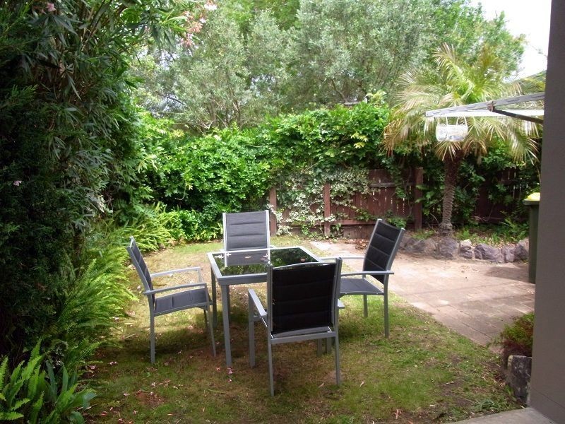 1/12 Yule Street, Eden NSW 2551