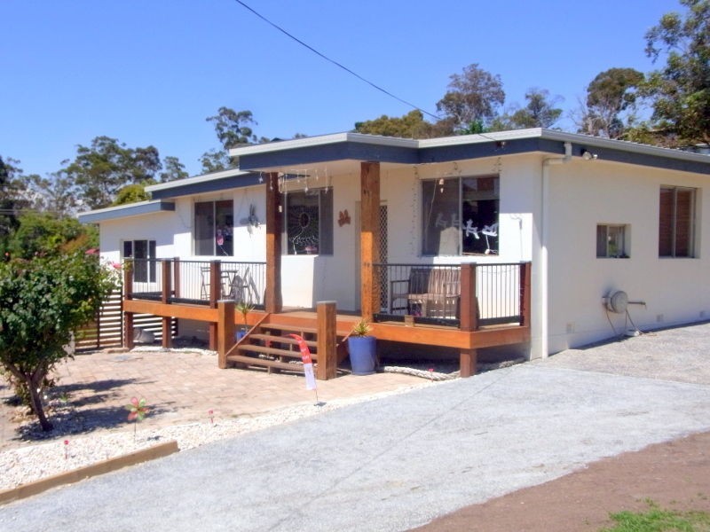 37 Flinders Street, Eden NSW 2551