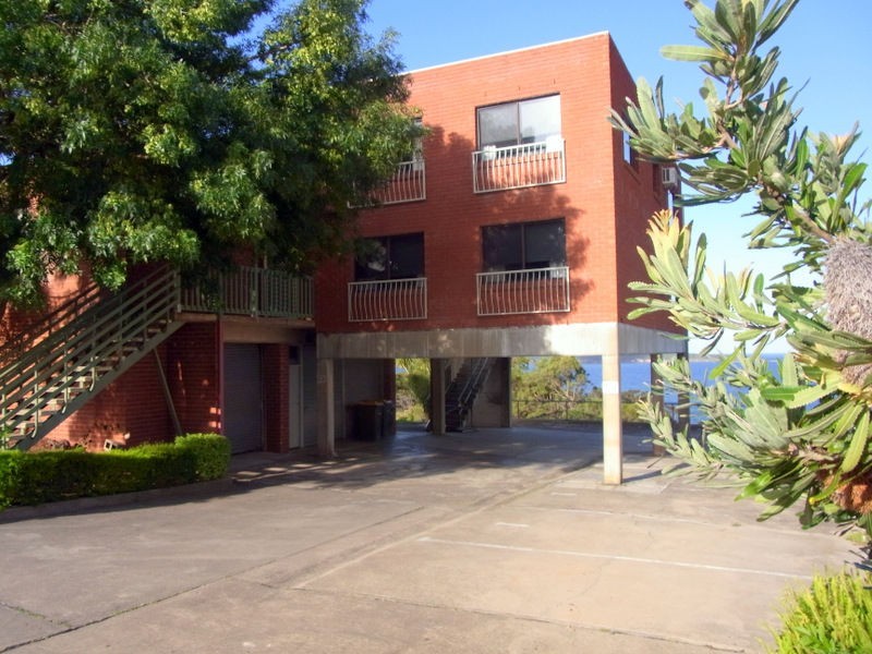 Unit 6/184-186 Imlay Street, Eden NSW 2551