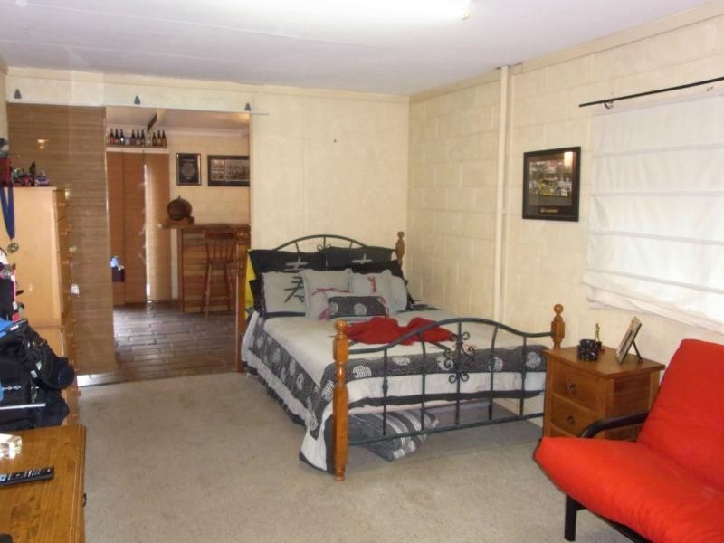 9 Emblen Street, Eden NSW 2551