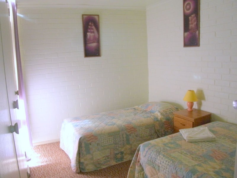 Unit 5/184-186 Imlay Street, Eden NSW 2551