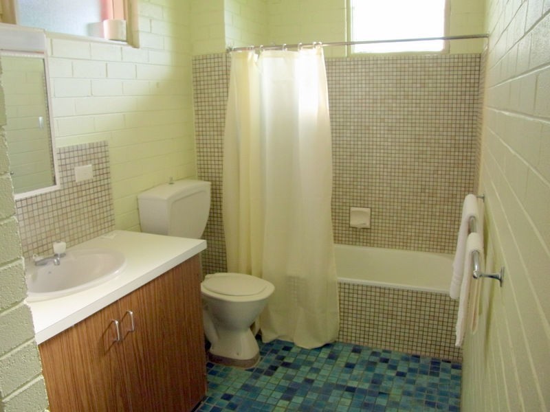 Unit 5/184-186 Imlay Street, Eden NSW 2551