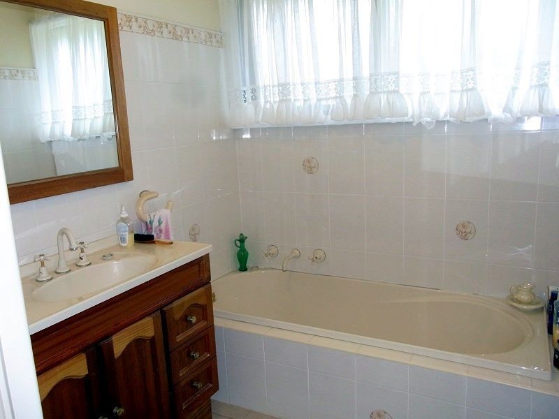 5 Calle Calle Street, Eden NSW 2551