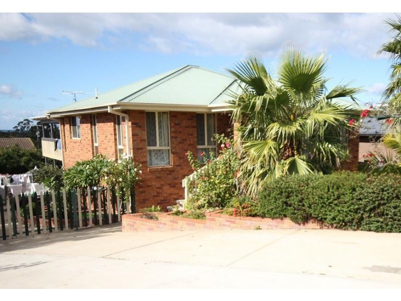 6 Hollydale Place, Eden NSW 2551