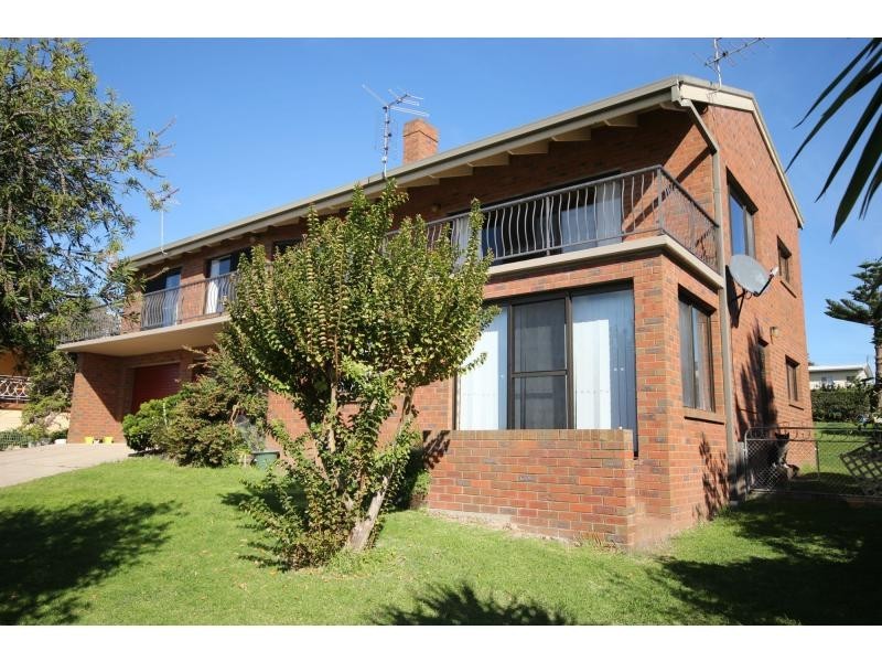 9 Hosies Road, Eden NSW 2551