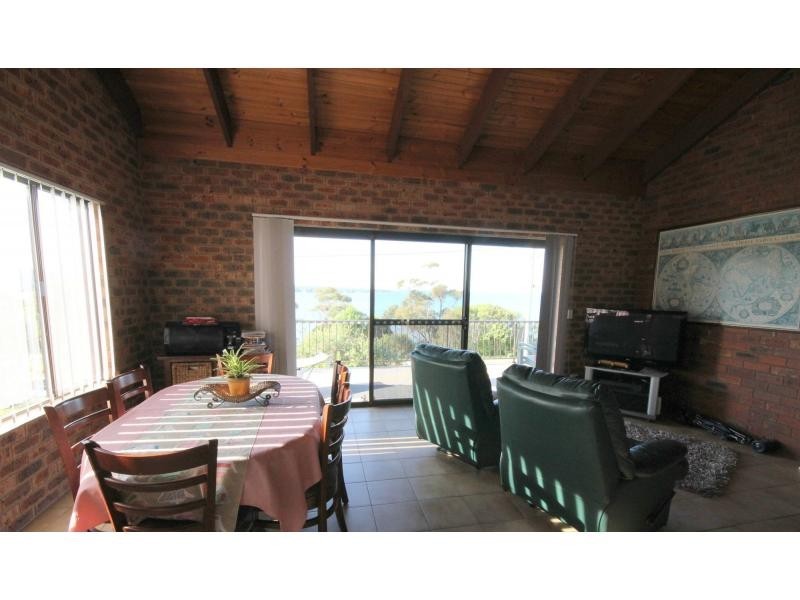 9 Hosies Road, Eden NSW 2551