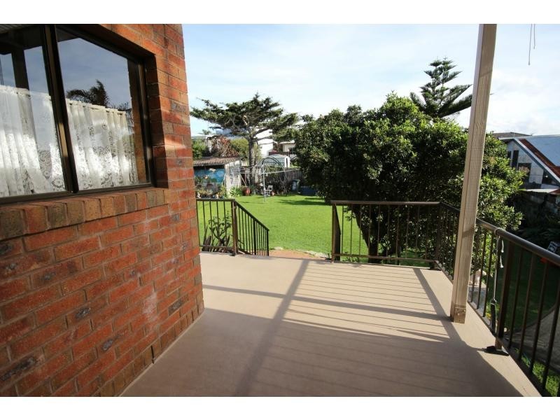 9 Hosies Road, Eden NSW 2551
