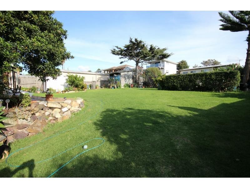 9 Hosies Road, Eden NSW 2551