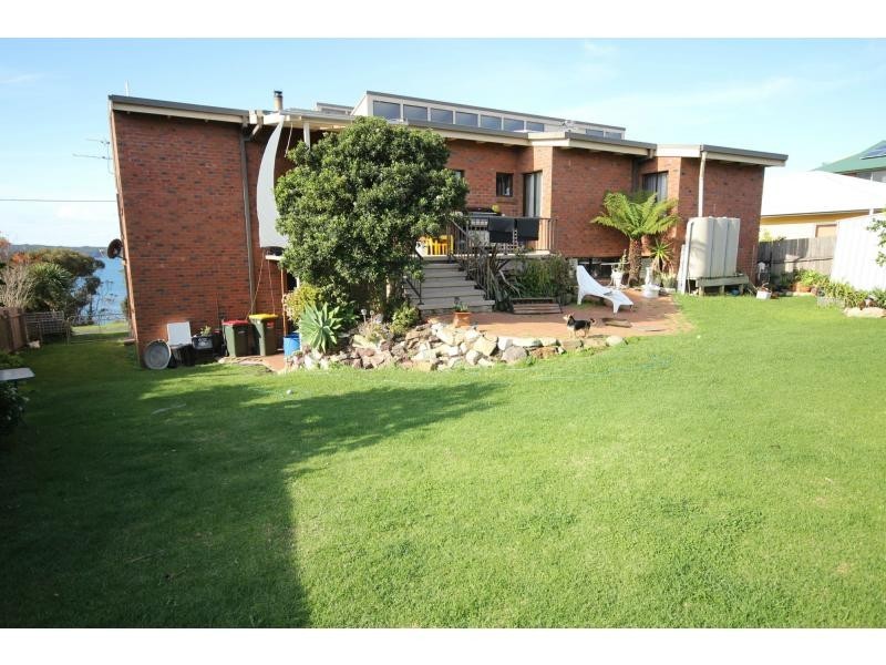 9 Hosies Road, Eden NSW 2551