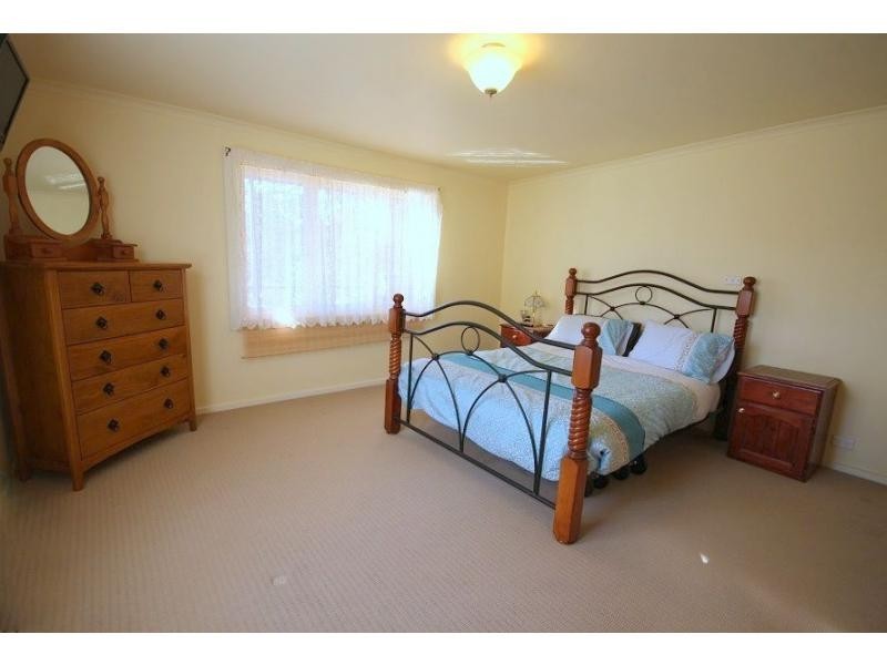 69 Jim McMahon Drive, Kiah NSW 2551