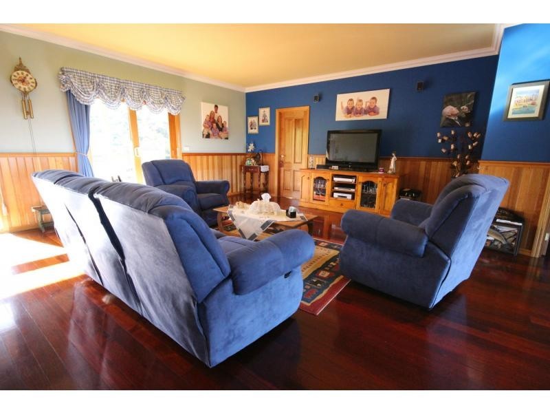212 Princes Highway, Eden NSW 2551