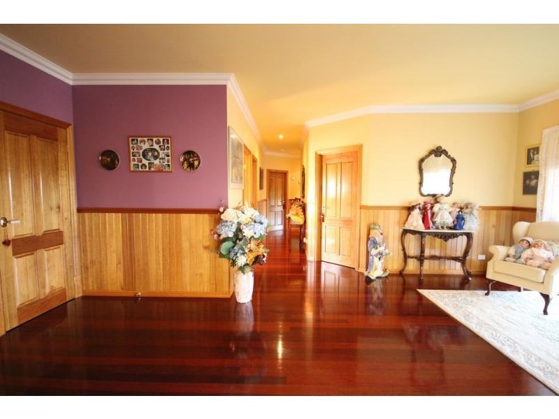 212 Princes Highway, Eden NSW 2551