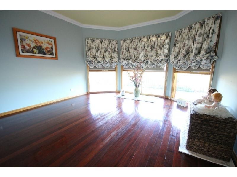 212 Princes Highway, Eden NSW 2551