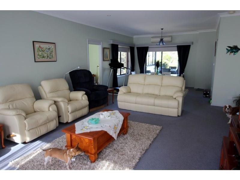 24 Reservoir Street, Eden NSW 2551