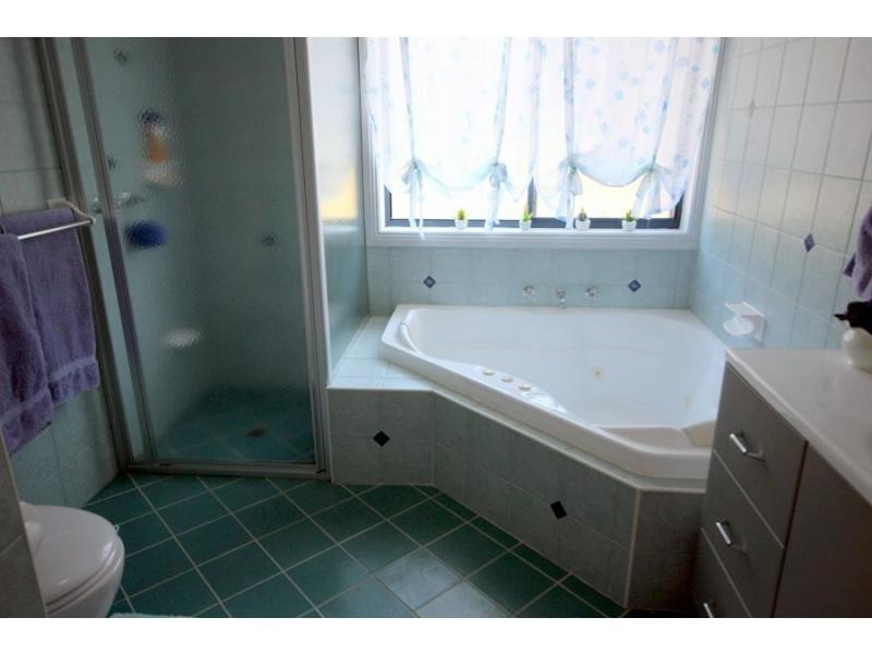 24 Reservoir Street, Eden NSW 2551