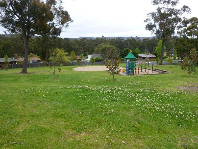 6 Banks Street, Eden NSW 2551