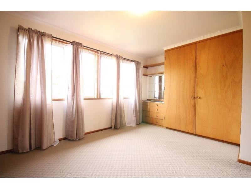 Unit 3/26 West Street, Eden NSW 2551