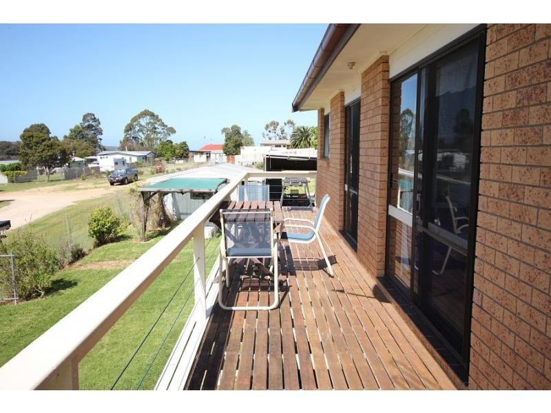 84 Imlay Street, Eden NSW 2551