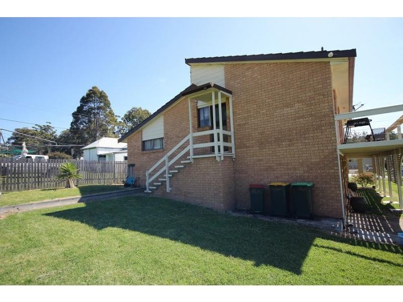 84 Imlay Street, Eden NSW 2551