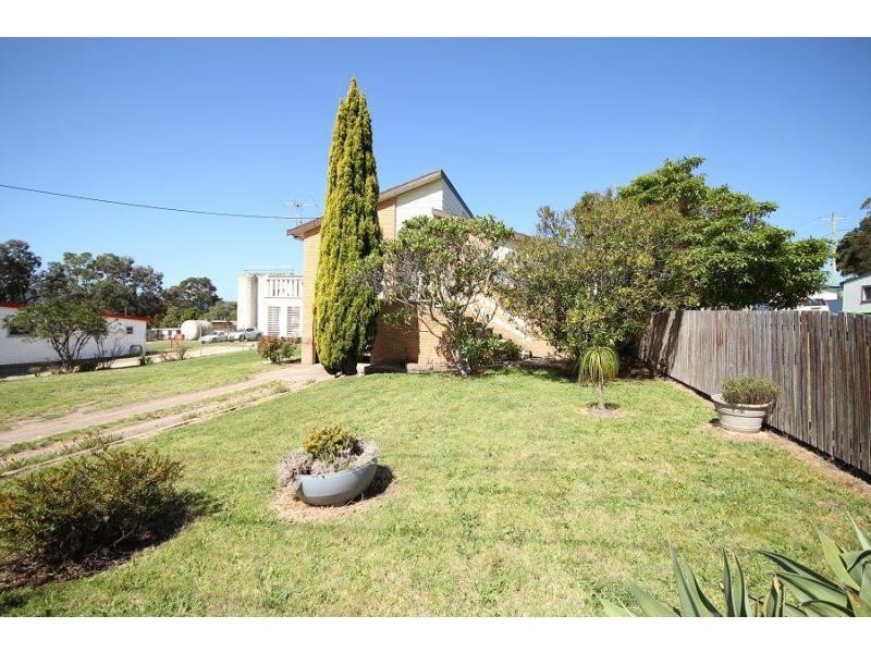 84 Imlay Street, Eden NSW 2551