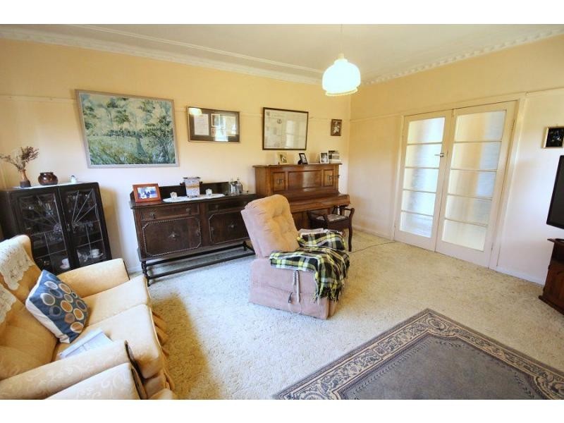 8 Calle Calle Street, Eden NSW 2551