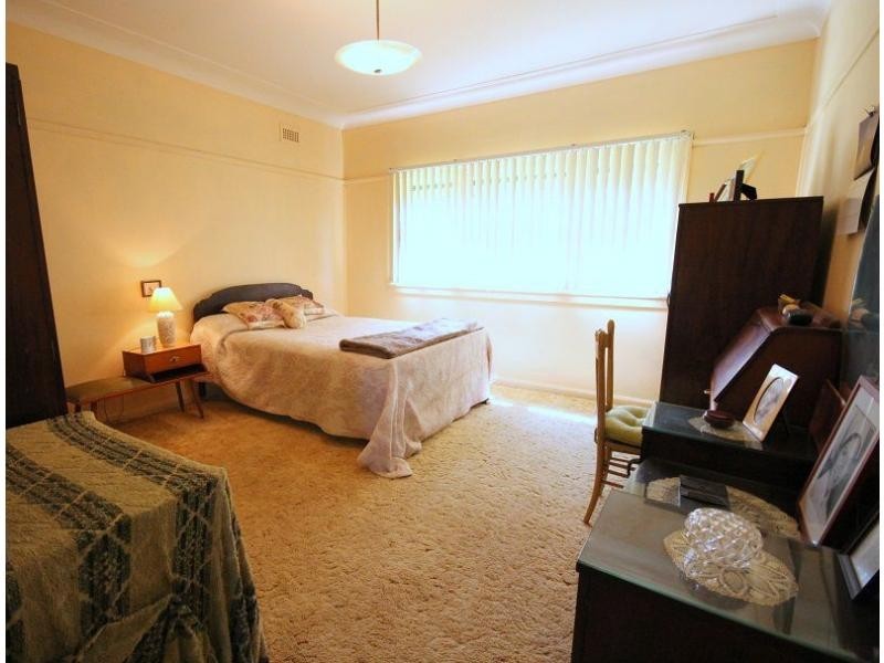 8 Calle Calle Street, Eden NSW 2551