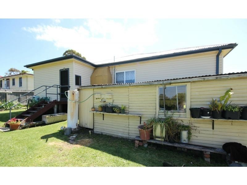 8 Calle Calle Street, Eden NSW 2551