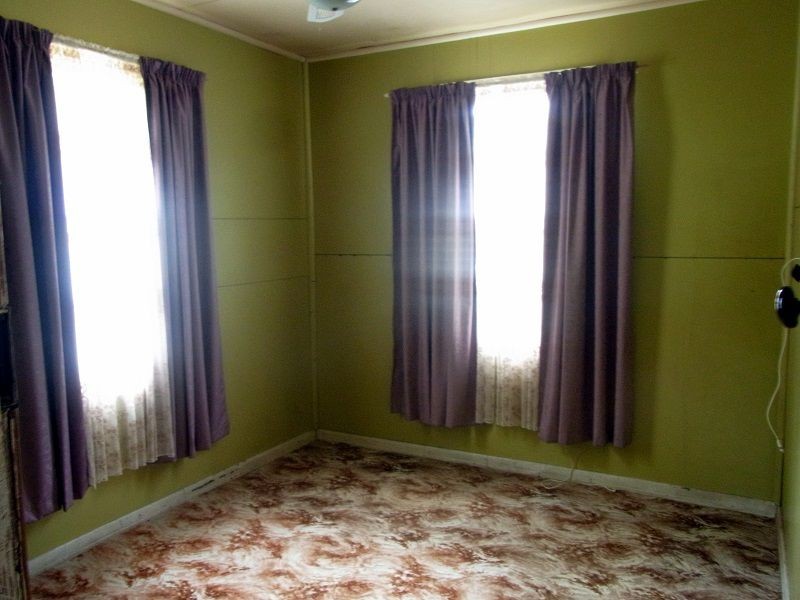 689 Back Creek Road, Lochiel NSW 2549