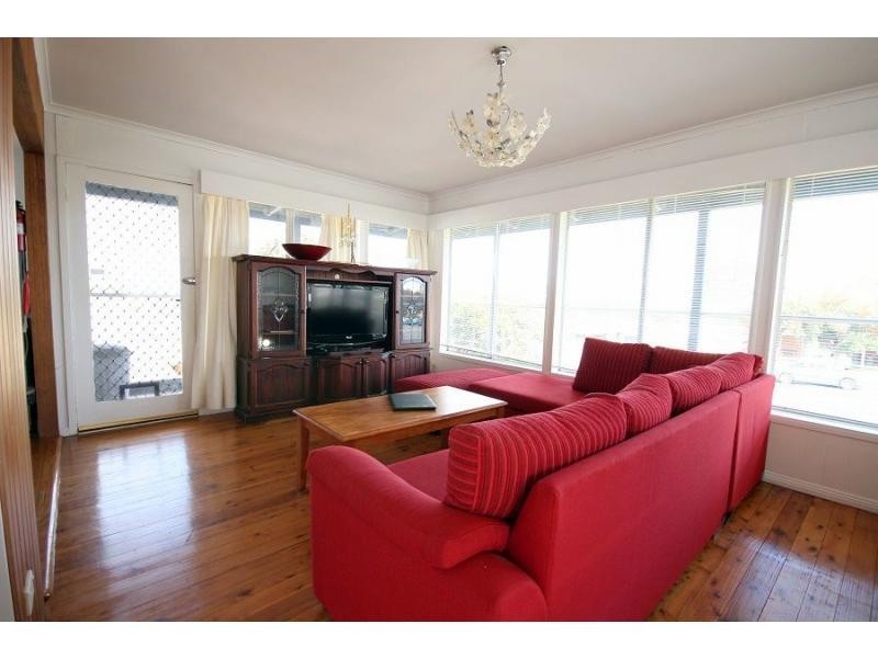 9A Bass Street, Eden NSW 2551