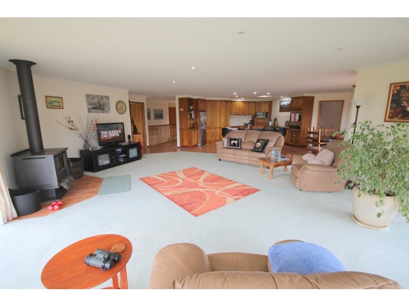 24 Bellevue Pl, Eden NSW 2551