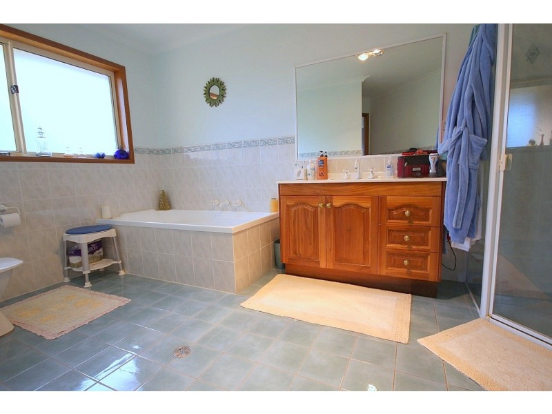 24 Bellevue Pl, Eden NSW 2551