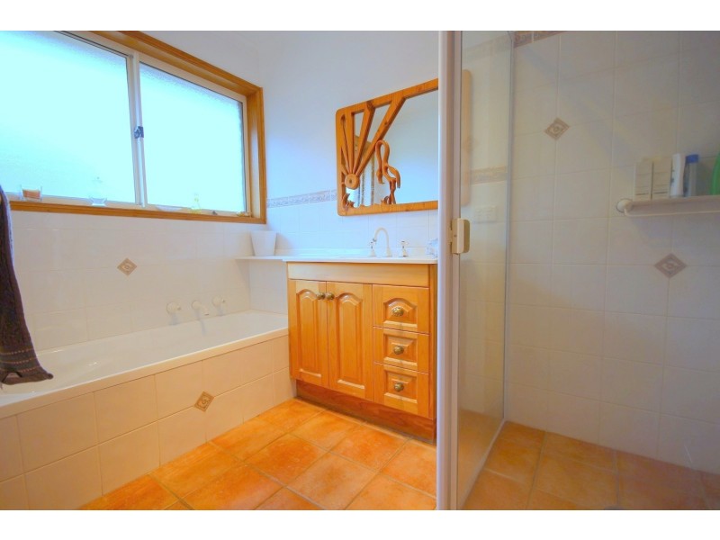 24 Bellevue Pl, Eden NSW 2551