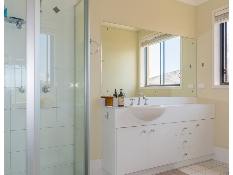 15 Wave St, Eden NSW 2551