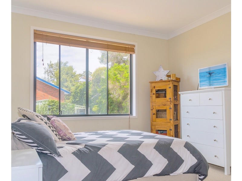 15 Wave St, Eden NSW 2551