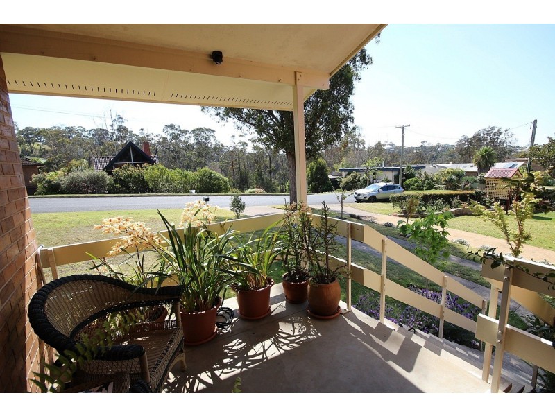 16 Bay St, Eden NSW 2551