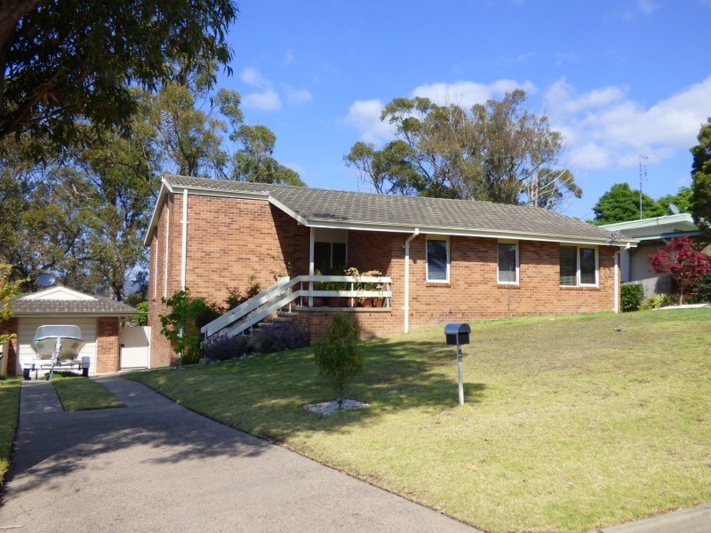 16 Bay St, Eden NSW 2551