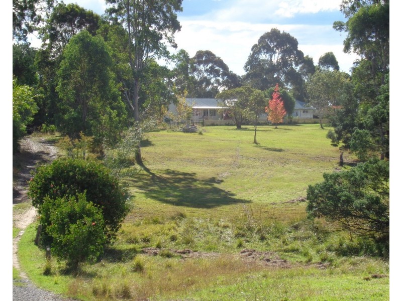 21 Bindaree Rd, Lochiel NSW 2549