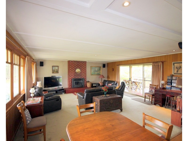 21 Bindaree Rd, Lochiel NSW 2549