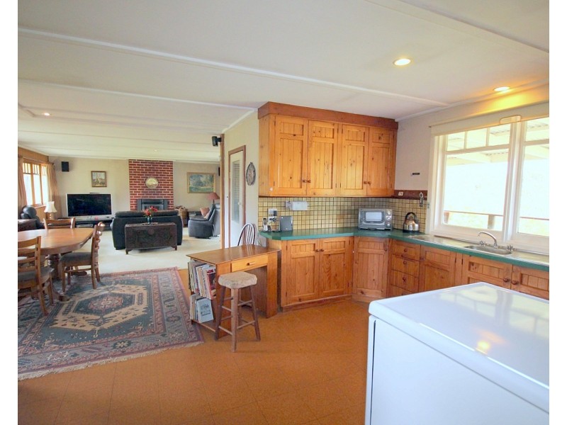 21 Bindaree Rd, Lochiel NSW 2549